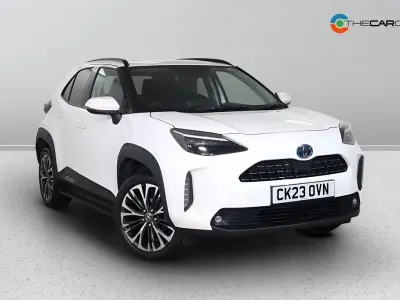 Used Toyota Yaris Hybrid 2023 White Hatchback