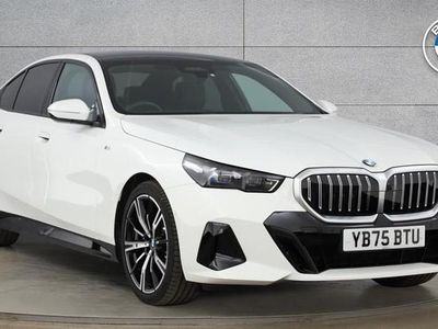 Begagnad BMW 520 M Sport 205 HK (150 kW) 2025 Vit