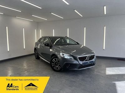Used Volvo V40 2018 Grey Hatchback