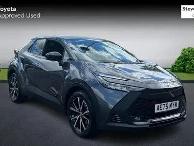Second-hand Toyota C-HR Design 223 CP (164 kW) 2026 SUV