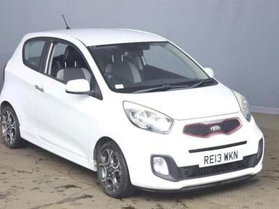 Used Kia Picanto 84 HP (61 kW) 2013 White Hatchback