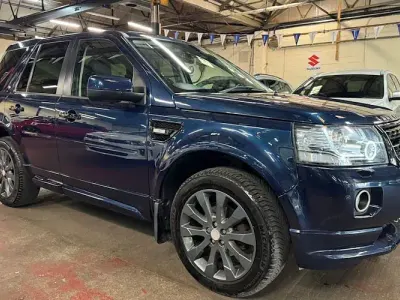 Used Land Rover Freelander 2 Dynamic 190 HP (139 kW) 2013 Blue SUV