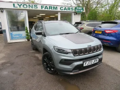 Begagnad Jeep Compass 2022 Blå SUV