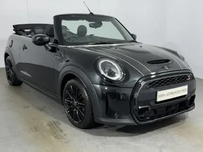 Używany Mini Cooper S Cabriolet Exclusive 2023 Czarny Kabriolet