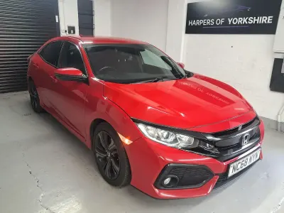 Used Honda Civic SR 2019 Red Hatchback