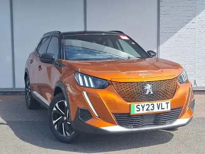 Used Peugeot e-2008 GTi 100 kW (136 HP) 2023 Orange SUV
