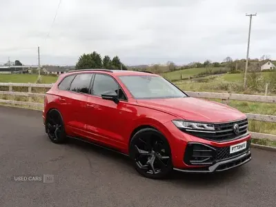 Used VW Touareg Black Edition 286 HP (210 kW) 2024 Red SUV