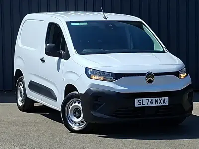 Used Citroën Berlingo 100 HP (73 kW) 2024 White MPV