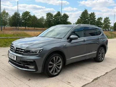 Used VW Tiguan Allspace R-line 150 HP (110 kW) 2019 Grey SUV