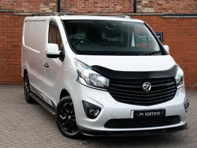Used Vauxhall Vivaro Edition 125 HP (91 kW) 2019 Silver MPV