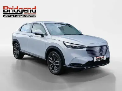 Used Honda HR-V Elegance 131 HP (96 kW) 2023 White SUV