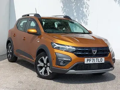 Used Dacia Sandero Prestige 100 HP (73 kW) 2022 Orange Hatchback