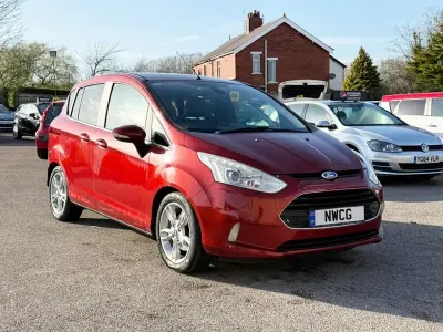 Used Ford B-MAX Titanium X 95 HP (69 kW) 2015 Red MPV