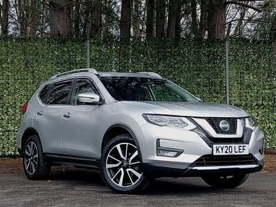 Używany Nissan X-Trail Tekna 159 KM (116 kW) 2020 Srebrny SUV