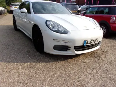 Used Porsche Panamera