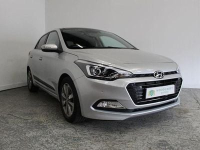 Used Hyundai i20 Premium SE 120 HP (88 kW) 2016 Silver Hatchback