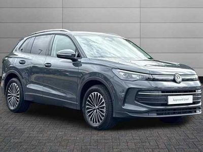 Used 2025 VW Tiguan SUV | £32,795 (A bit pricey)