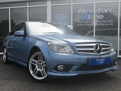 Used Mercedes C200 136 HP (100 kW) 2010 Blue Sedan