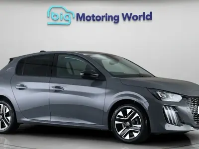 Used Peugeot 208 Allure 101 HP (74 kW) 2024 Grey Hatchback