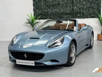 Used Ferrari California 490 HP (360 kW) 2012 Blue Cabriolet