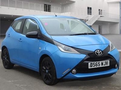 Used Toyota Aygo X-cite 69 HP (50 kW) 2016 Blue Hatchback