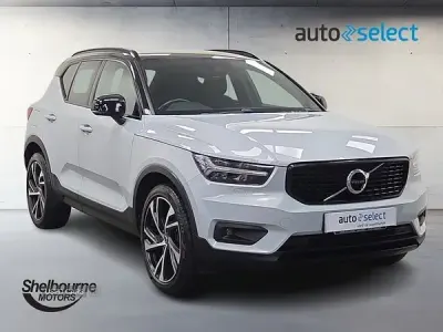 Usado Volvo XC40 R-Design Pro 2021 Prateado SUV