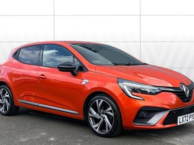 Used Renault Clio V RS Line 90 HP (66 kW) 2023 Orange Hatchback