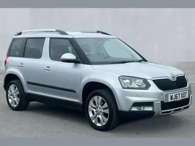 Used Skoda Yeti Outdoor Drive 108 HP (79 kW) 2017 Silver SUV