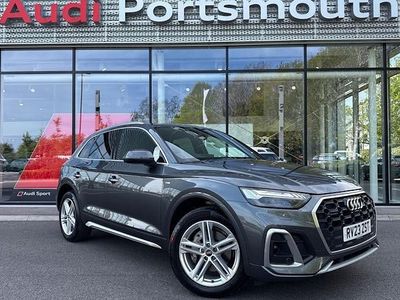 Używany Audi Q5 S-Line 204 KM (150 kW) 2023 Szary SUV