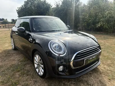 Used Mini Cooper Hatch 134 HP (98 kW) 2018 Black Hatchback