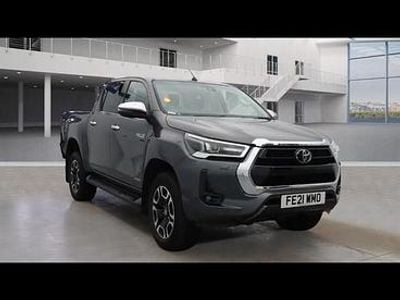 Used Toyota HiLux 150 HP (110 kW) 2021 Grey Pickup