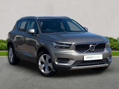 Used Volvo XC40 Momentum 163 HP (119 kW) 2022 Grey SUV