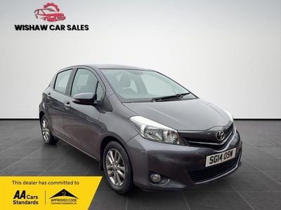 Used Toyota Yaris Plus 99 HP (72 kW) 2014 Grey Hatchback