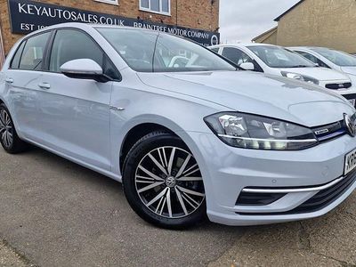 Used VW Golf VII SE 131 HP (96 kW) 2018 Silver Hatchback