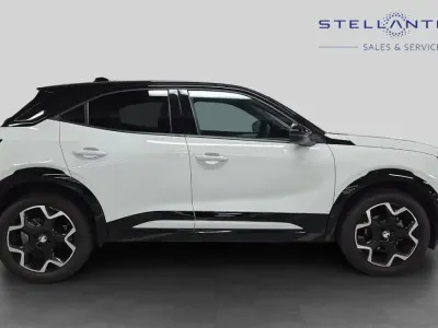 Used Vauxhall Mokka Ultimate 128 HP (94 kW) 2025 White SUV
