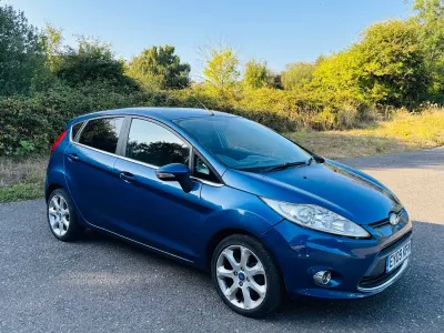 Used Ford Fiesta Zetec 96 HP (70 kW) 2009 Blue Hatchback