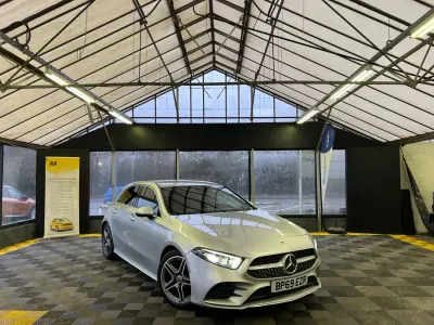 Używany Mercedes A200 Executive 163 KM (119 kW) 2020 Srebrny Hatchback