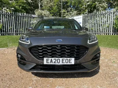 Usado Ford Kuga ST-Line 190 HP (139 kW) 2020 Cinzento SUV