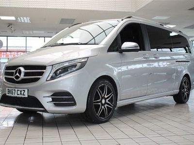 Mercedes V220