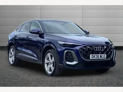 Used Audi Q5 S-Line 200 HP (147 kW) 2026 Blue SUV