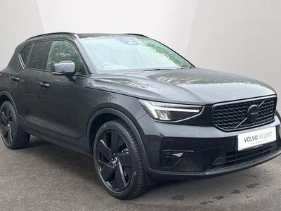 Używany Volvo XC40 Plus 163 KM (119 kW) 2025 SUV