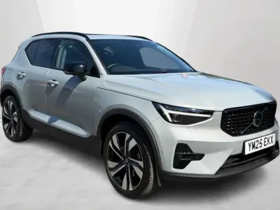 Used Volvo XC40 Ultra 161 HP (118 kW) 2025 Grey SUV