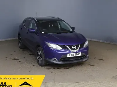 Used Nissan Qashqai N-Connecta 115 HP (84 kW) 2016 Blue SUV