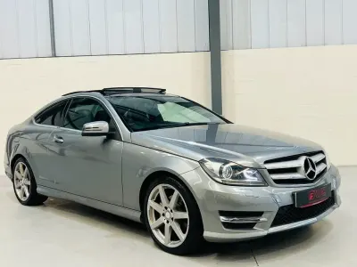 Używany Mercedes C220