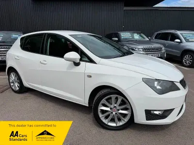Begagnad Seat Ibiza FR 105 HK (77 kW) 2013 Vit