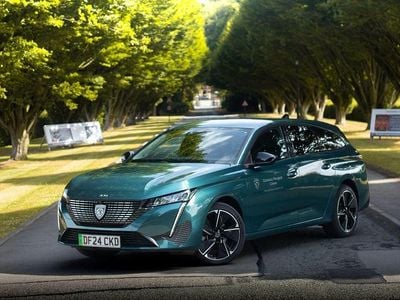 Peugeot e-308