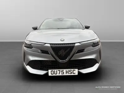 Ny Alfa Romeo GT Junior 134 HK (98 kW) 2025 Grå SUV
