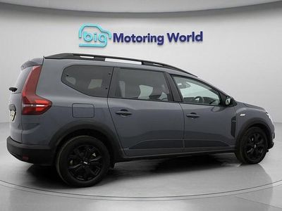 Used Dacia Jogger Extreme 110 HP (80 kW) 2023 Grey MPV