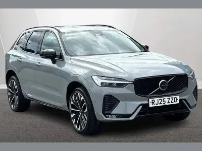 Used Volvo XC60 Ultra 247 HP (181 kW) 2025 Grey SUV