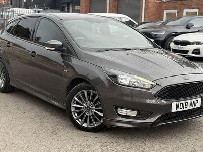 Used Ford Focus ST-Line 125 HP (91 kW) 2018 Grey Hatchback
